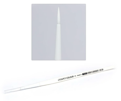 SYNTHETIC SHADE BRUSH (MEDIUM)