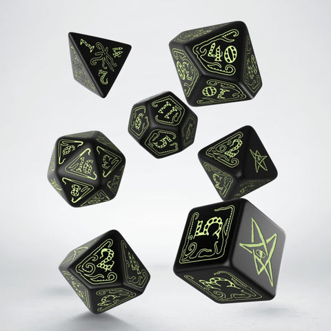 Call of Cthulhu Black & glow-in-the-dark Dice Set (7)