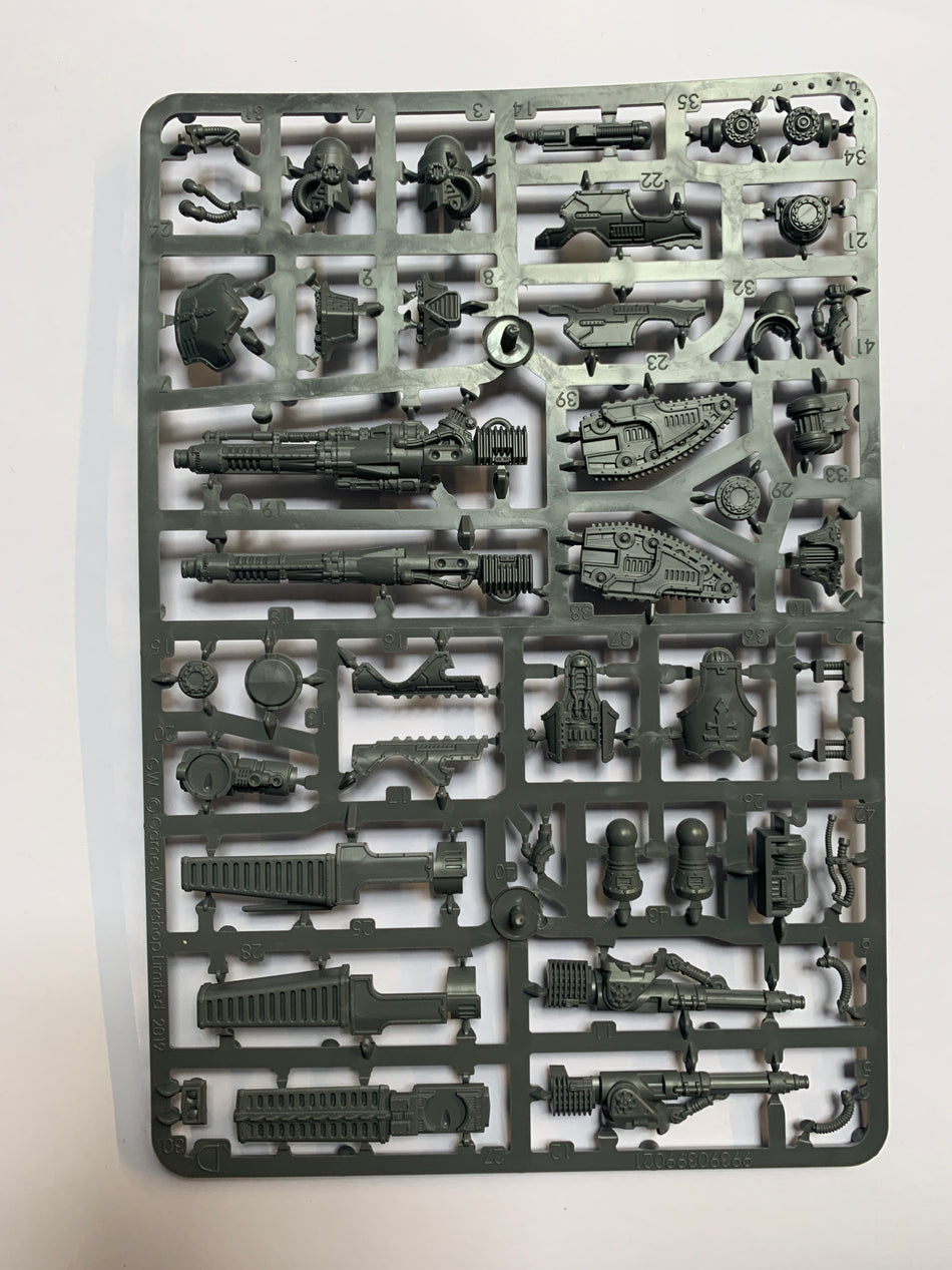 Reaver Titan Weapons: Melta Cannon, Chainfist, Volcano Cannon and Turbo Laser